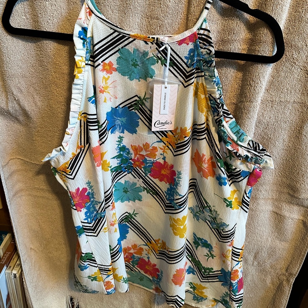 NWT candies ruffle tank XL